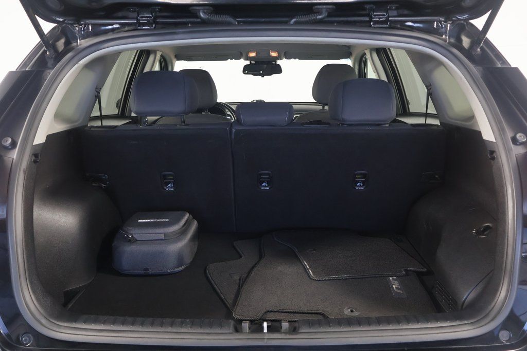 2019 Kia Niro LX 14