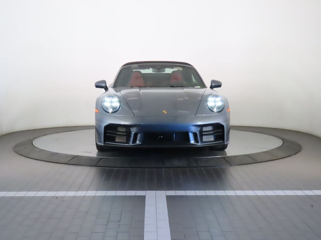 Thumbnail: 2025 Porsche 911 - 10