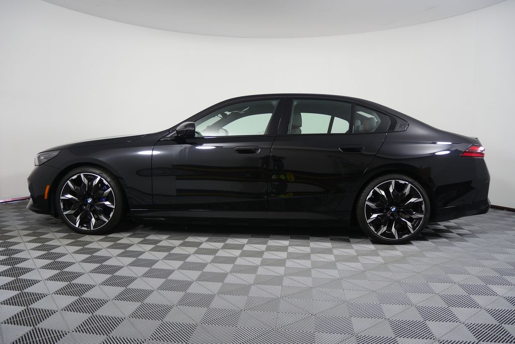 2025 BMW i5 xDrive40 6