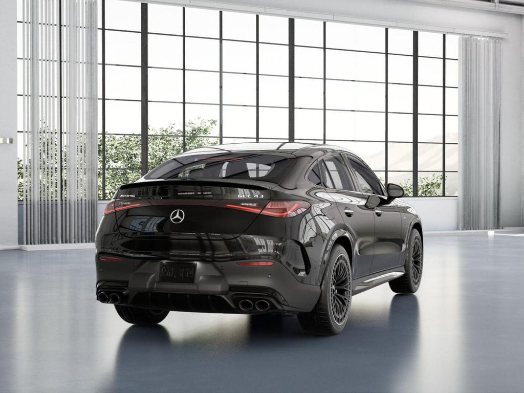 Thumbnail: 2026 Mercedes-Benz GLC - 23