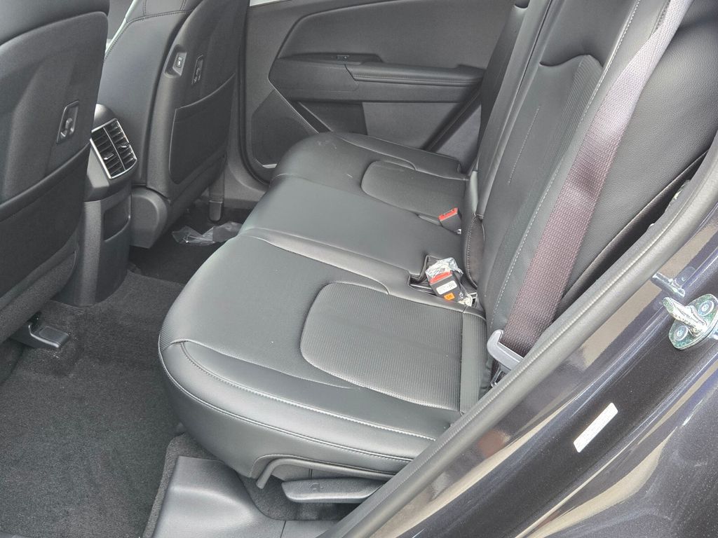 2026 Kia Sportage - $31,404