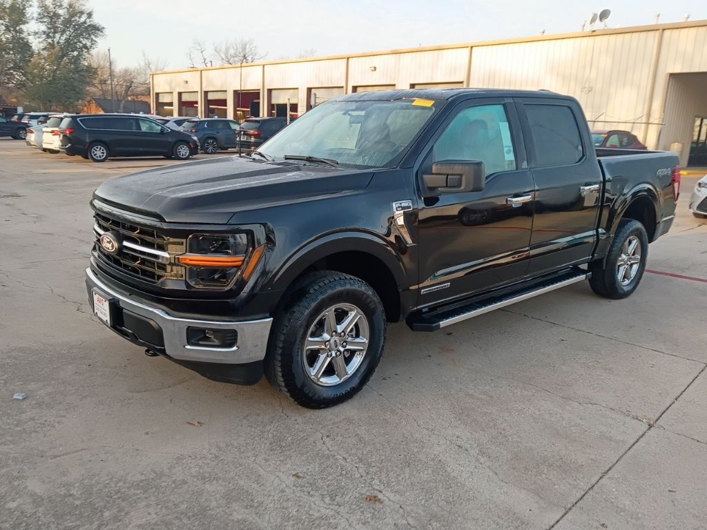 2025 Ford F-150 XLT SuperCrew 4WD