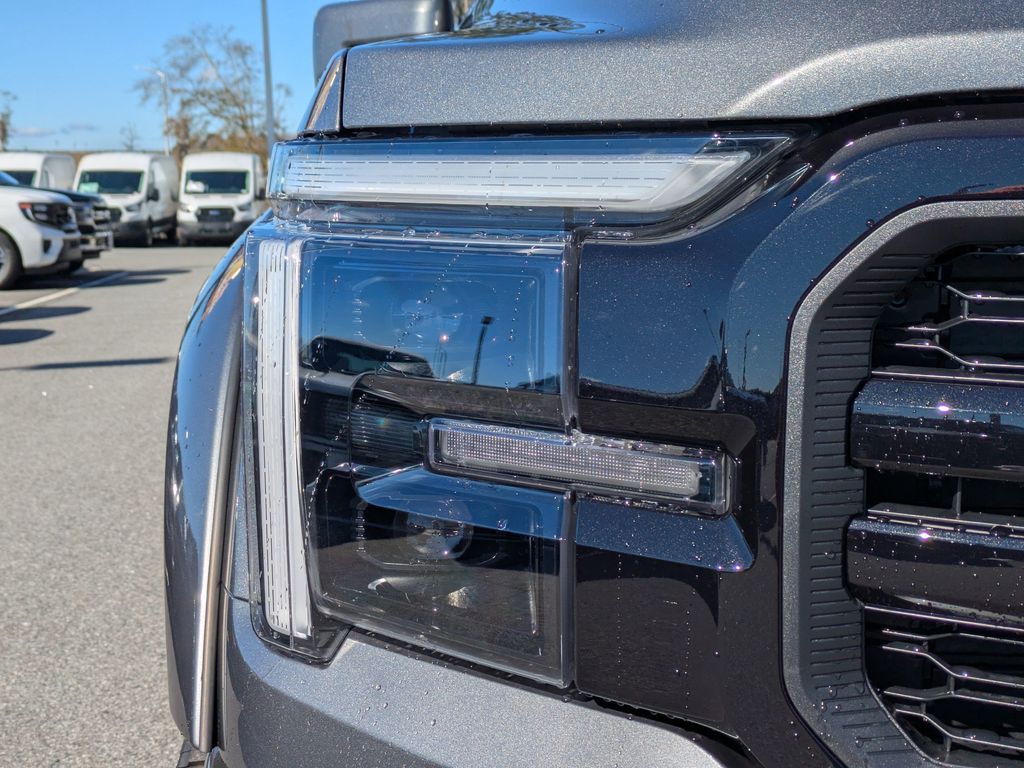 2025 Ford F-150 Black Widow