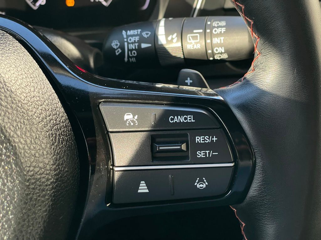 Thumbnail: 2023 Honda Pilot - 14