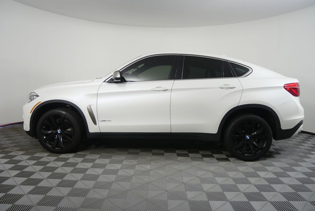 Thumbnail: 2019 BMW X6 - 6