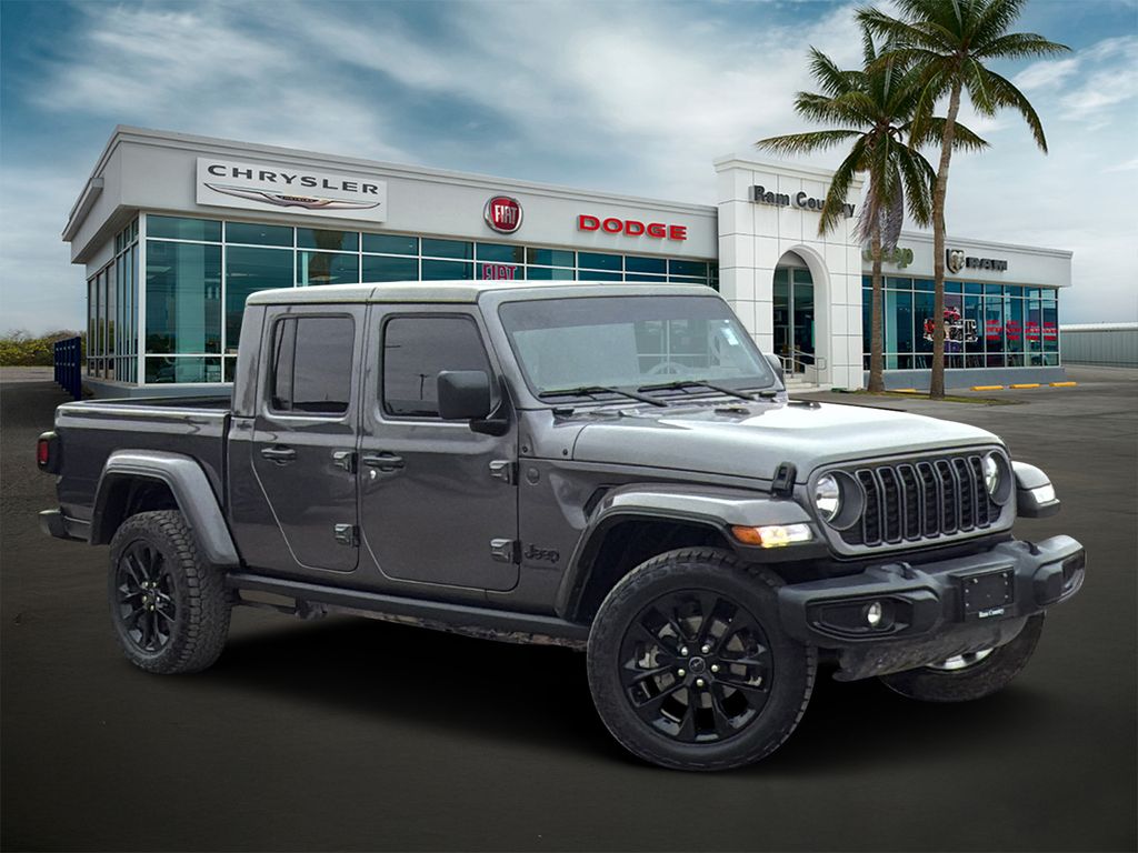 2025 Jeep Gladiator NightHawk Crew Cab 4WD