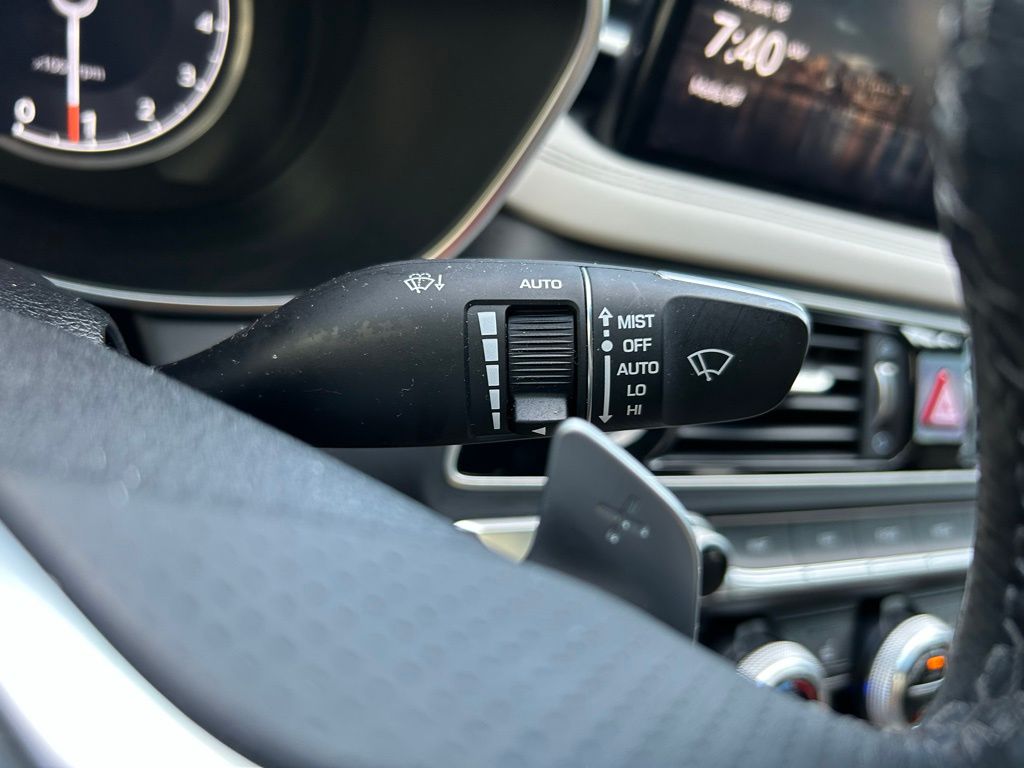 2022 Genesis G70 3.3T 20