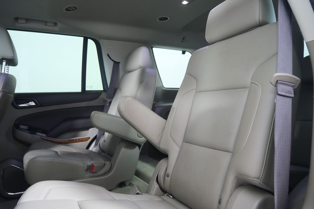 Thumbnail: 2017 Chevrolet Tahoe - 15