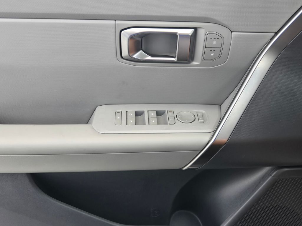 2027 Kia Seltos - $32,030