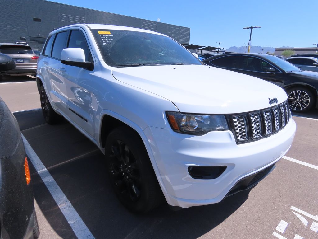 Thumbnail: 2021 Jeep Grand Cherokee - 1