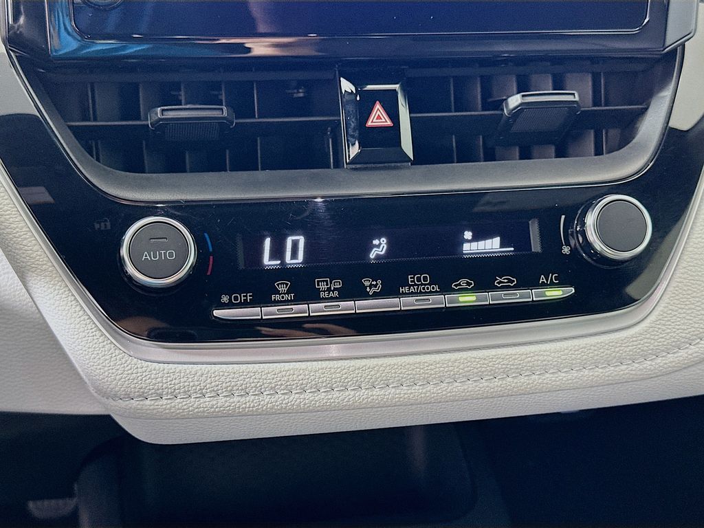 Thumbnail: 2024 Toyota Corolla - 16