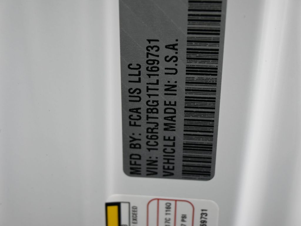 New 2026 Bright White Clearcoat Jeep Rubicon image 15