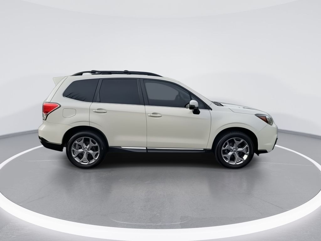 2018 Subaru Forester Touring 9