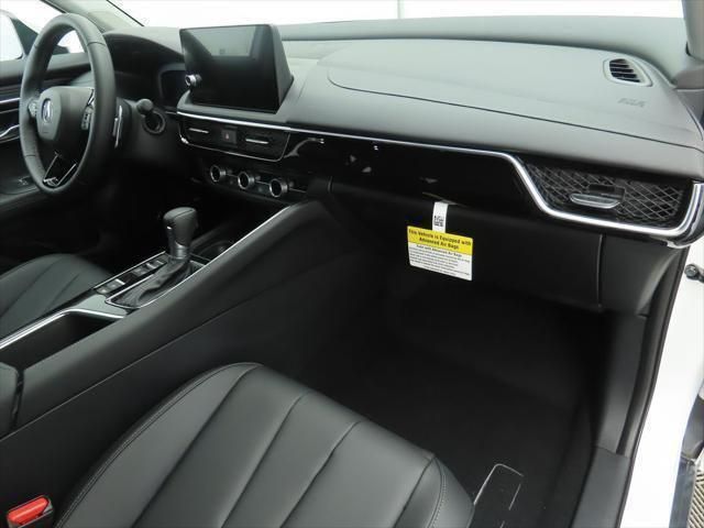 Thumbnail: 2025 Acura ADX - 17