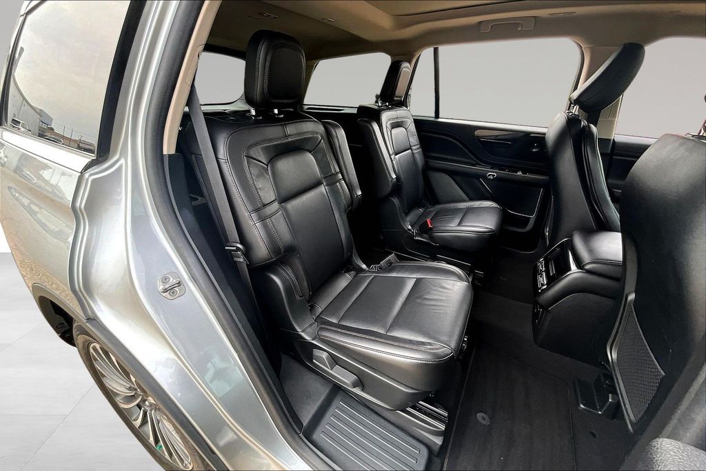 Used 2024 Lincoln Aviator SUV