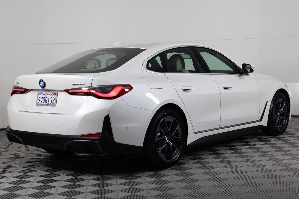 Thumbnail: 2025 BMW i4 - 4