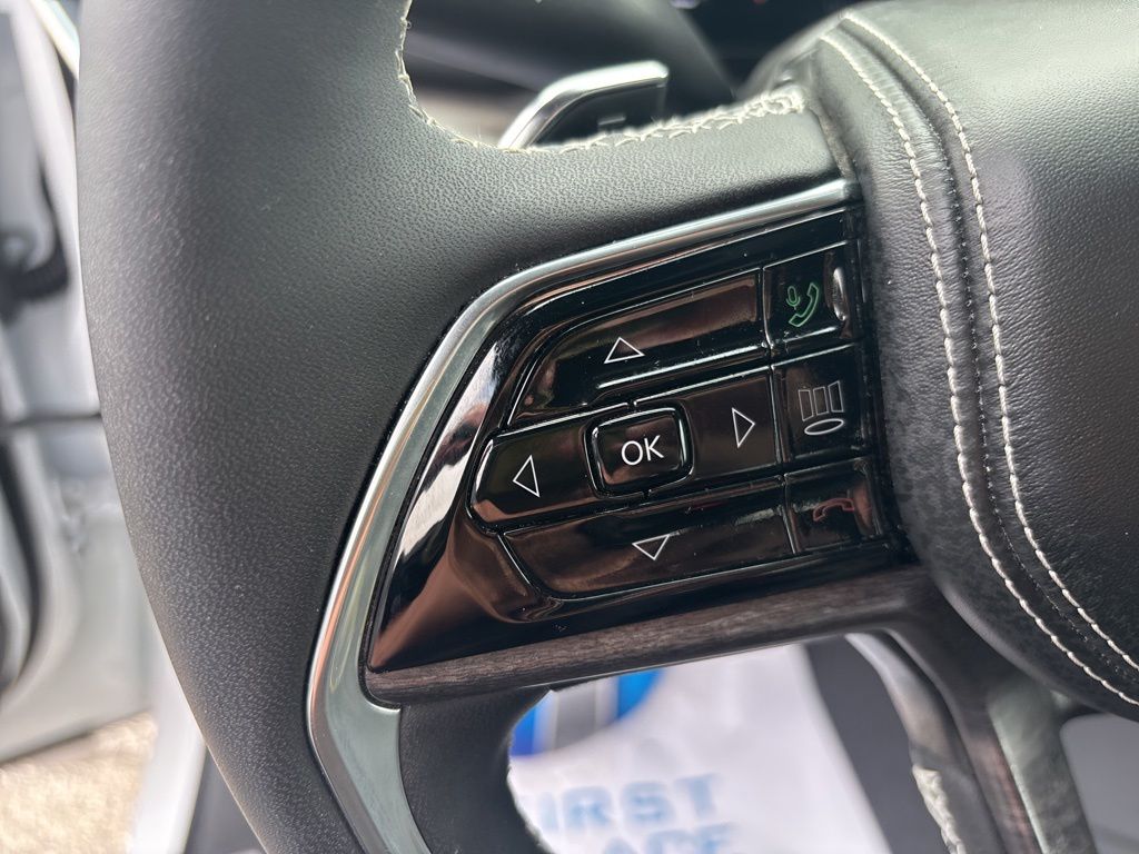 Used 2024 Jeep Grand Cherokee SUV