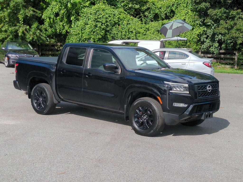 2023 Nissan Frontier Crew Cab SV 4x4