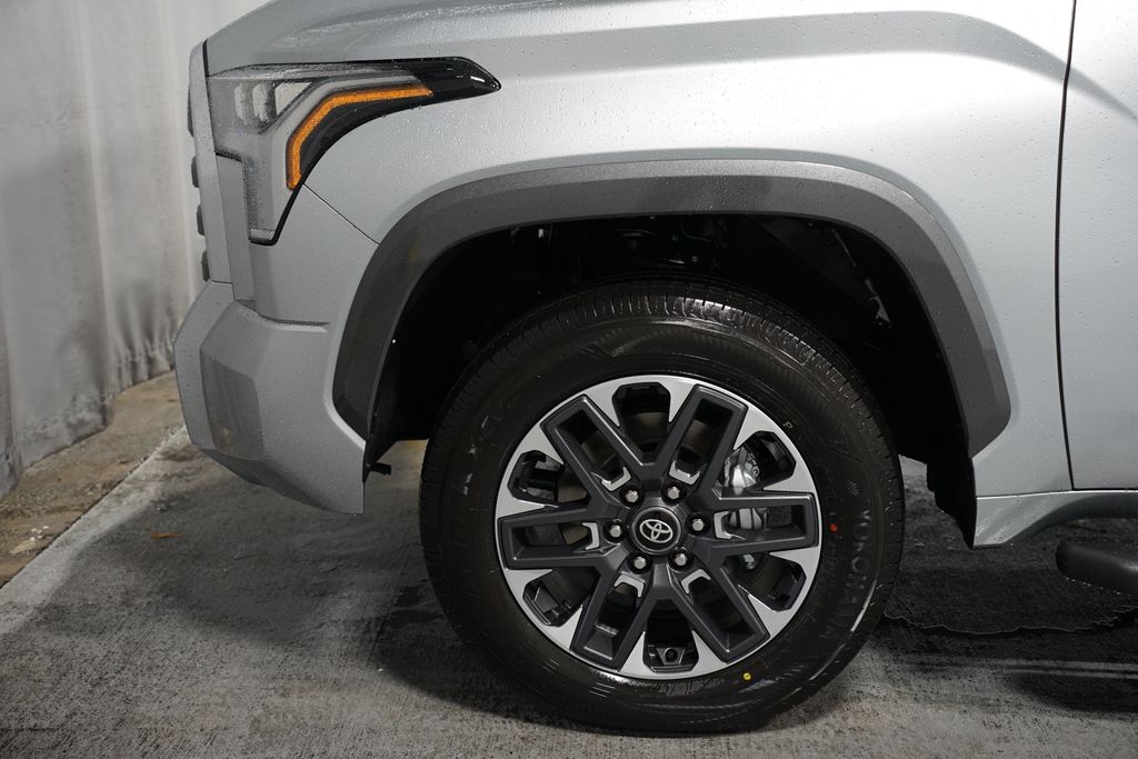 Thumbnail: 2026 Toyota Tundra - 5
