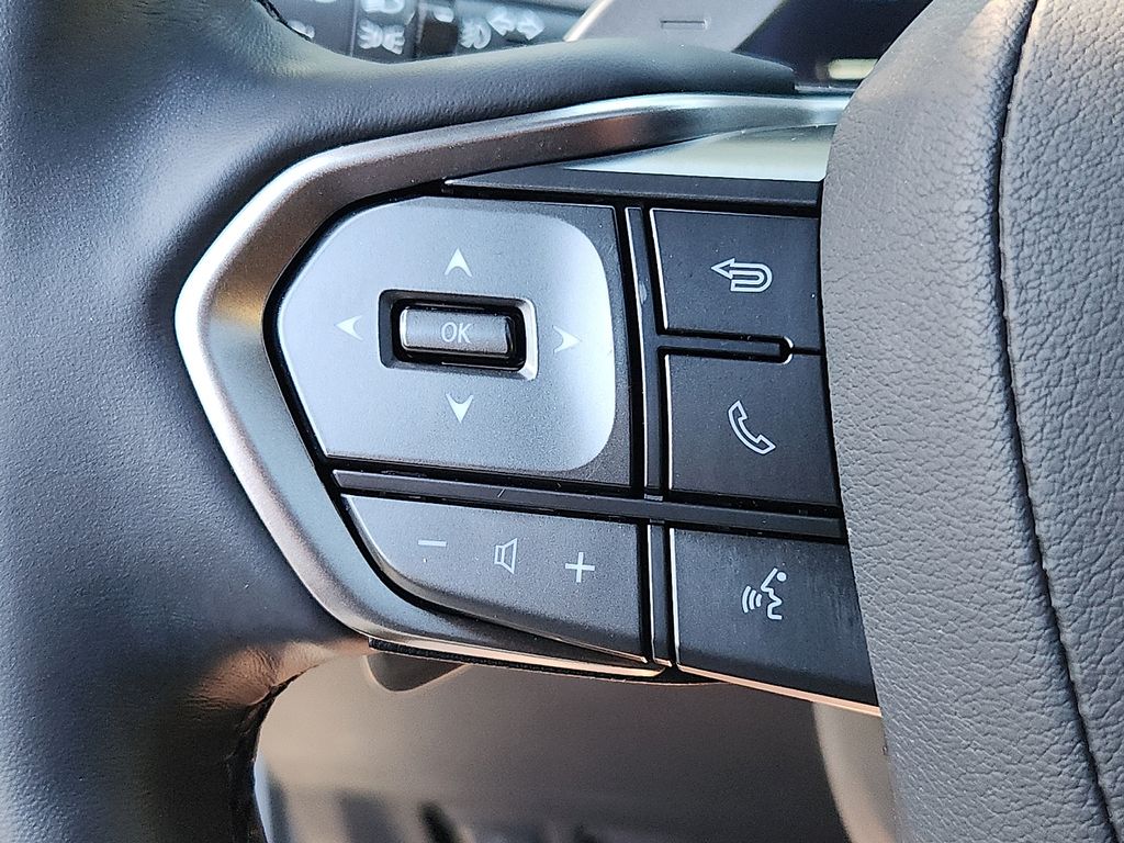 Thumbnail: 2025 Lexus GX - 22