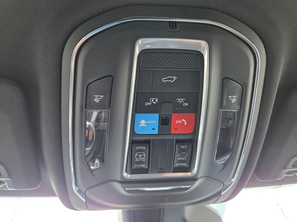 Used 2023 Jeep Grand Cherokee L SUV