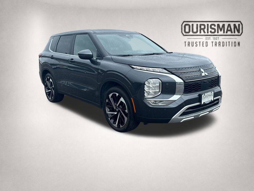 Gray 2024 Mitsubishi Outlander SUV / Crossover All-Wheel Drive Continuously Variable Transmission