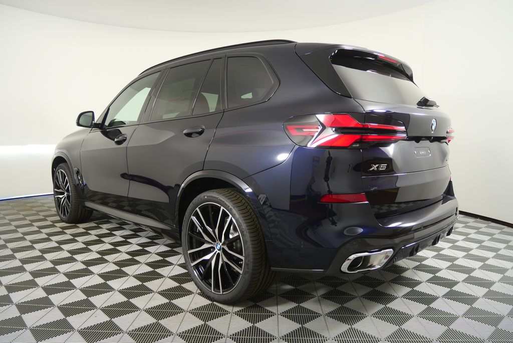 Thumbnail: 2026 BMW X5 - 5