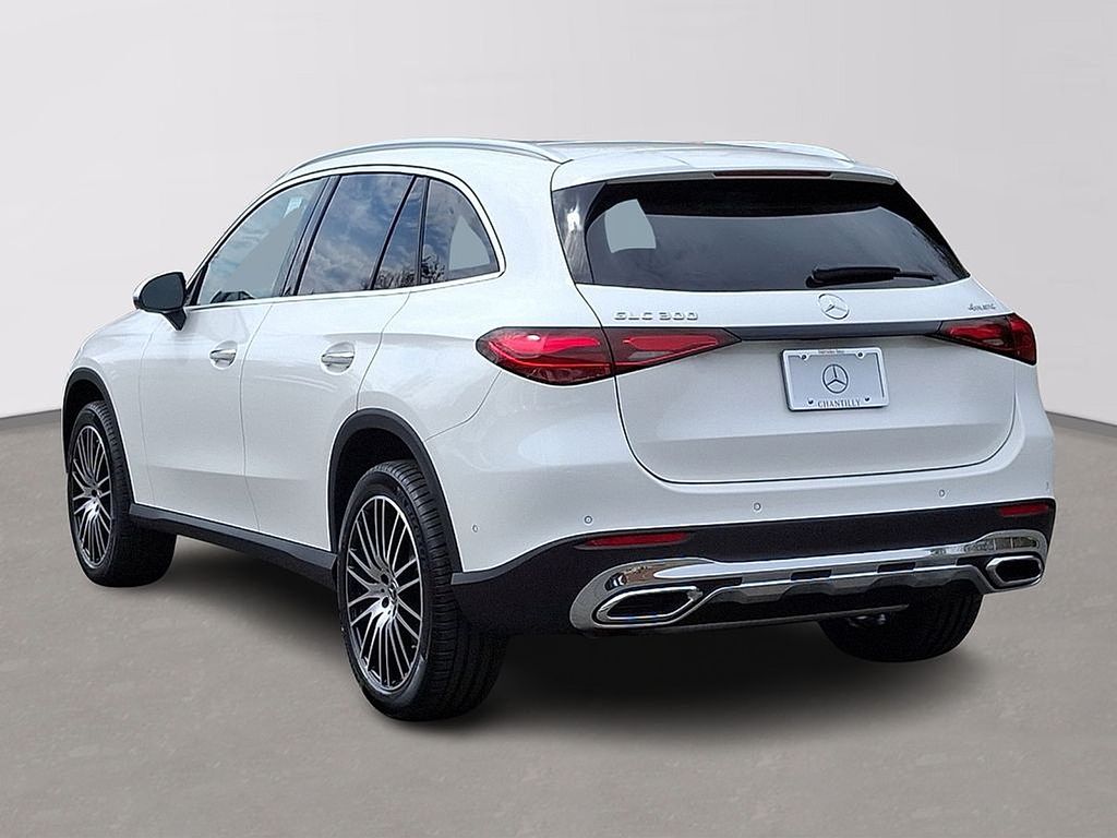 Thumbnail: 2025 Mercedes-Benz GLC - 4