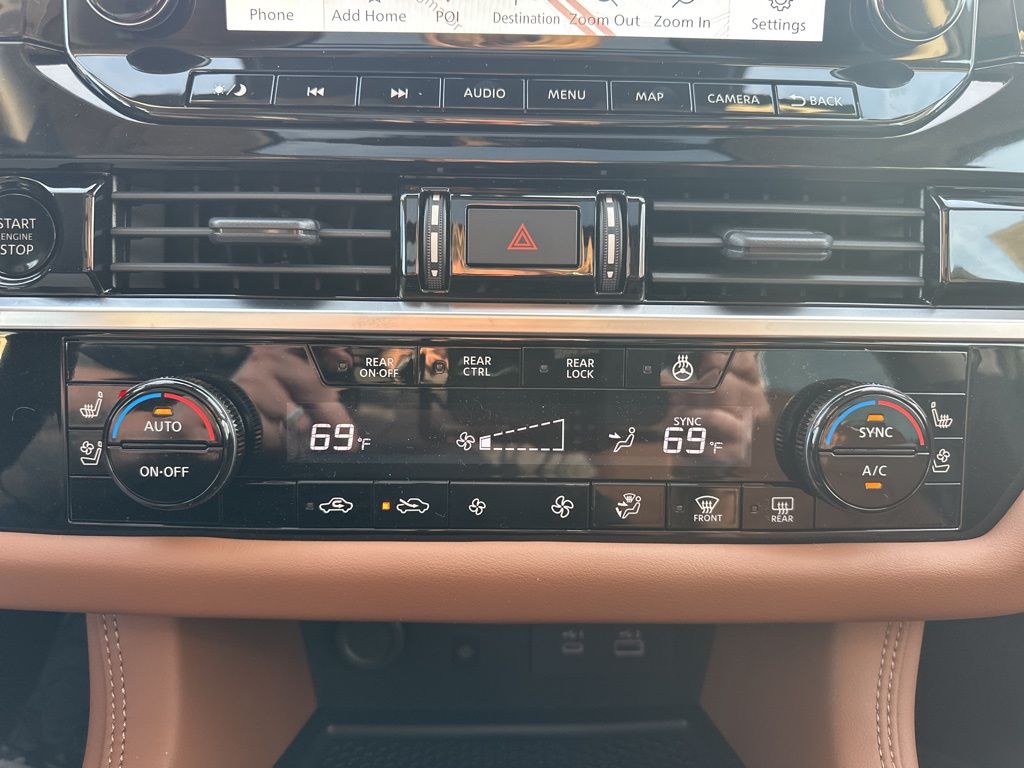 2025 Boulder Gray Pearl Nissan Pathfinder Platinum FWD SUV