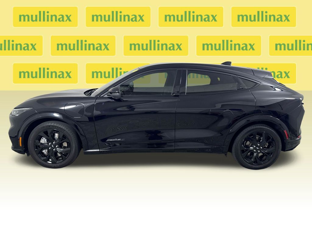 Certified Used 2023 Black Ford Premium image 13
