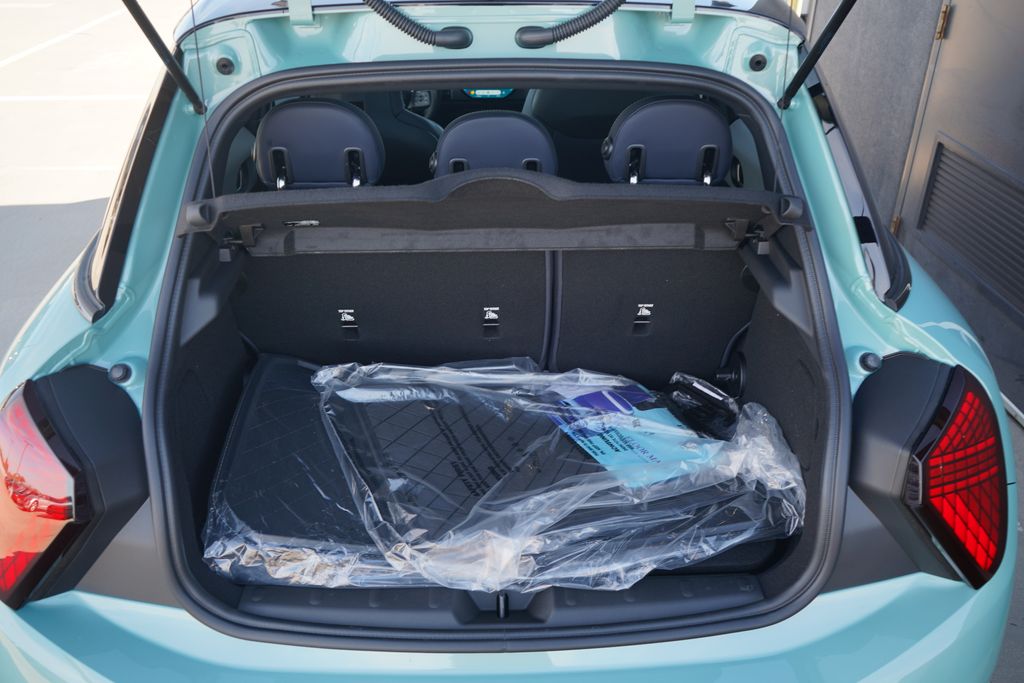 Thumbnail: 2026 MINI Cooper - 11