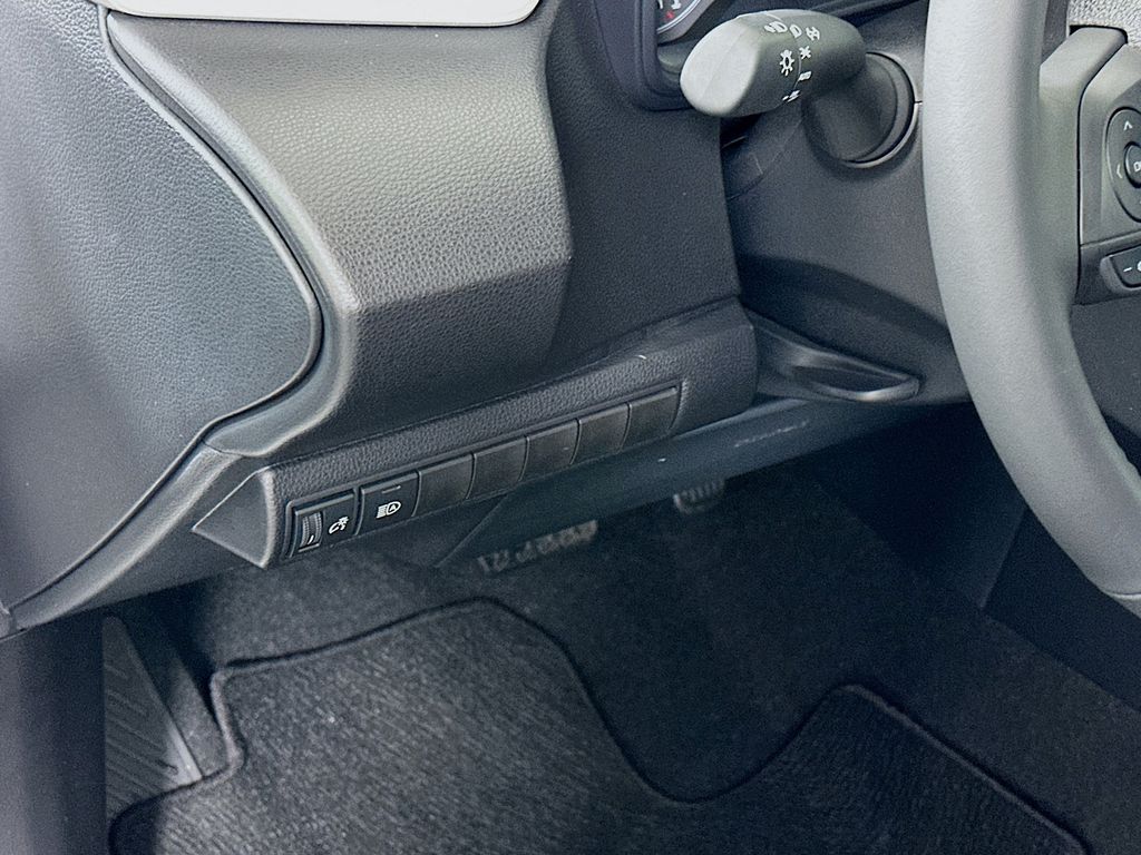 Thumbnail: 2025 Toyota Corolla - 10