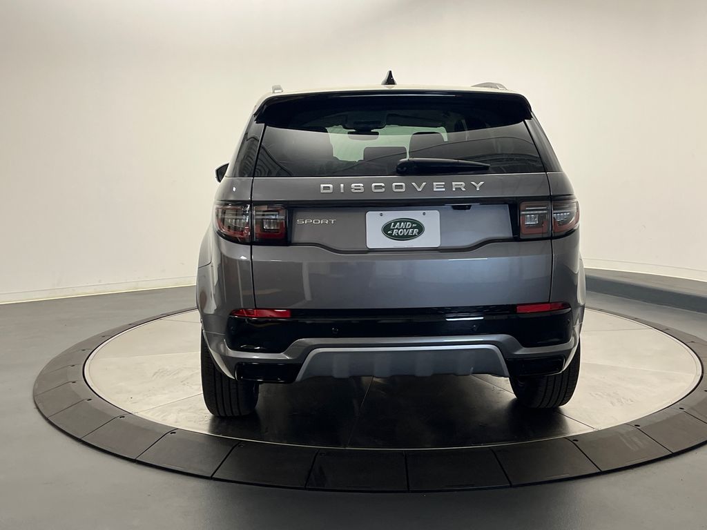 2025 Land Rover Discovery Sport S 4