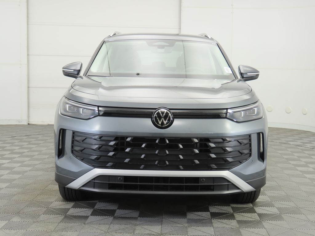Thumbnail: 2025 Volkswagen Tiguan - 2