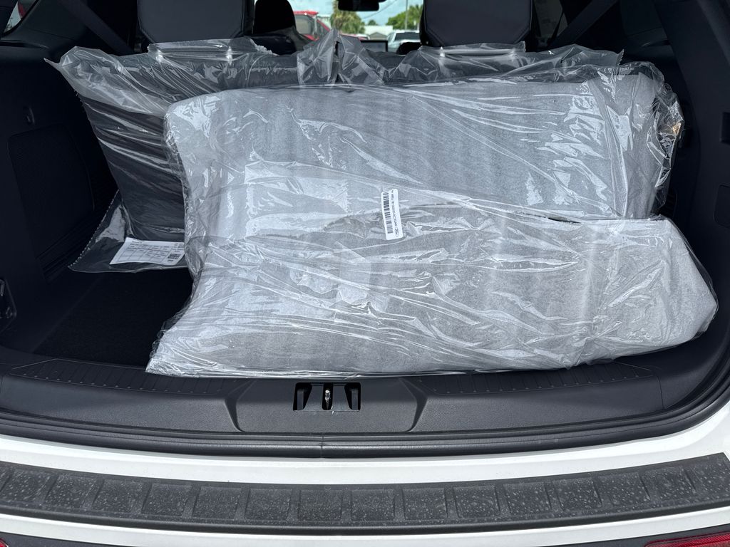 New 2026 White Ford Tremor image 21