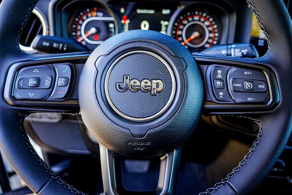 New Car 2025 Jeep Gladiator  For Sale Under $50,000 In Taylor, Texas