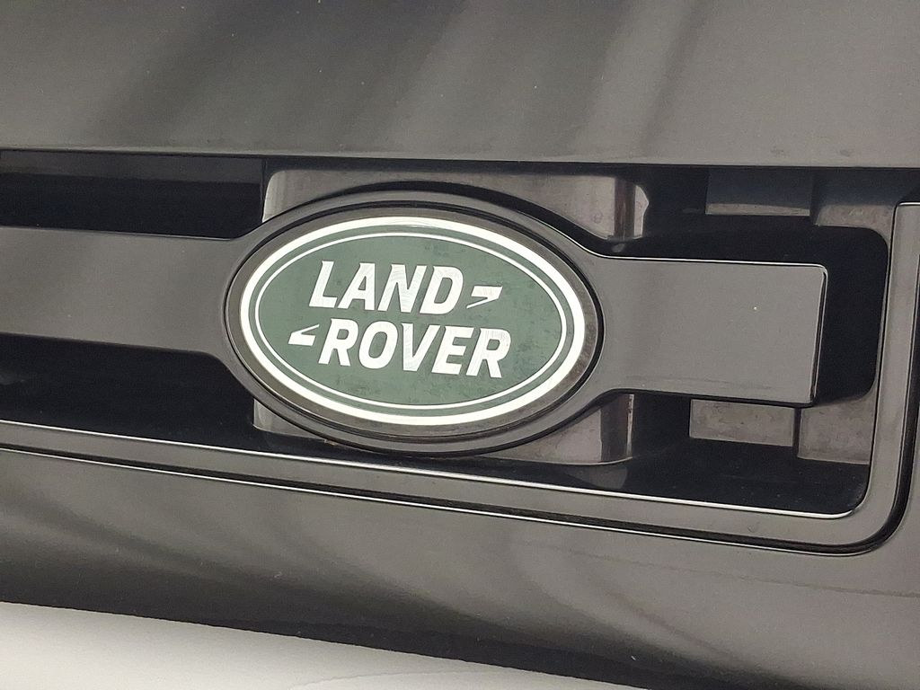 Thumbnail: 2023 Land Rover Defender - 29