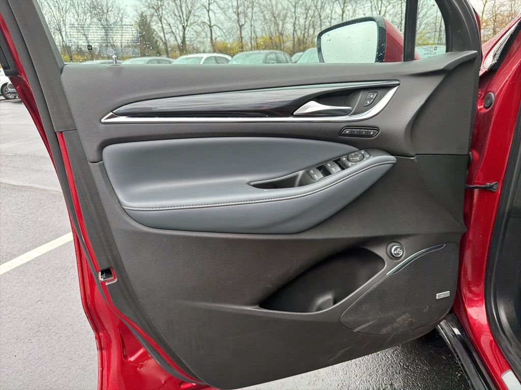 Thumbnail: 2024 Buick Enclave - 18