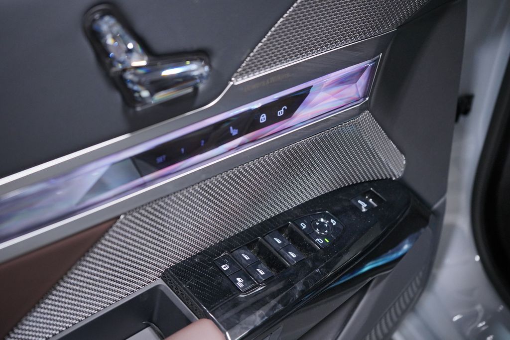 Thumbnail: 2026 BMW 7 Series - 15