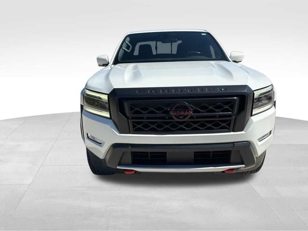 2023 Glacier White Nissan Frontier PRO-X RWD Truck