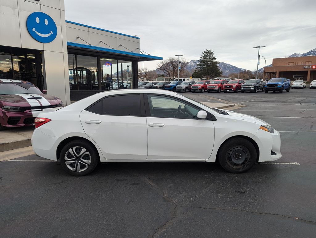 2017 Toyota Corolla L 2