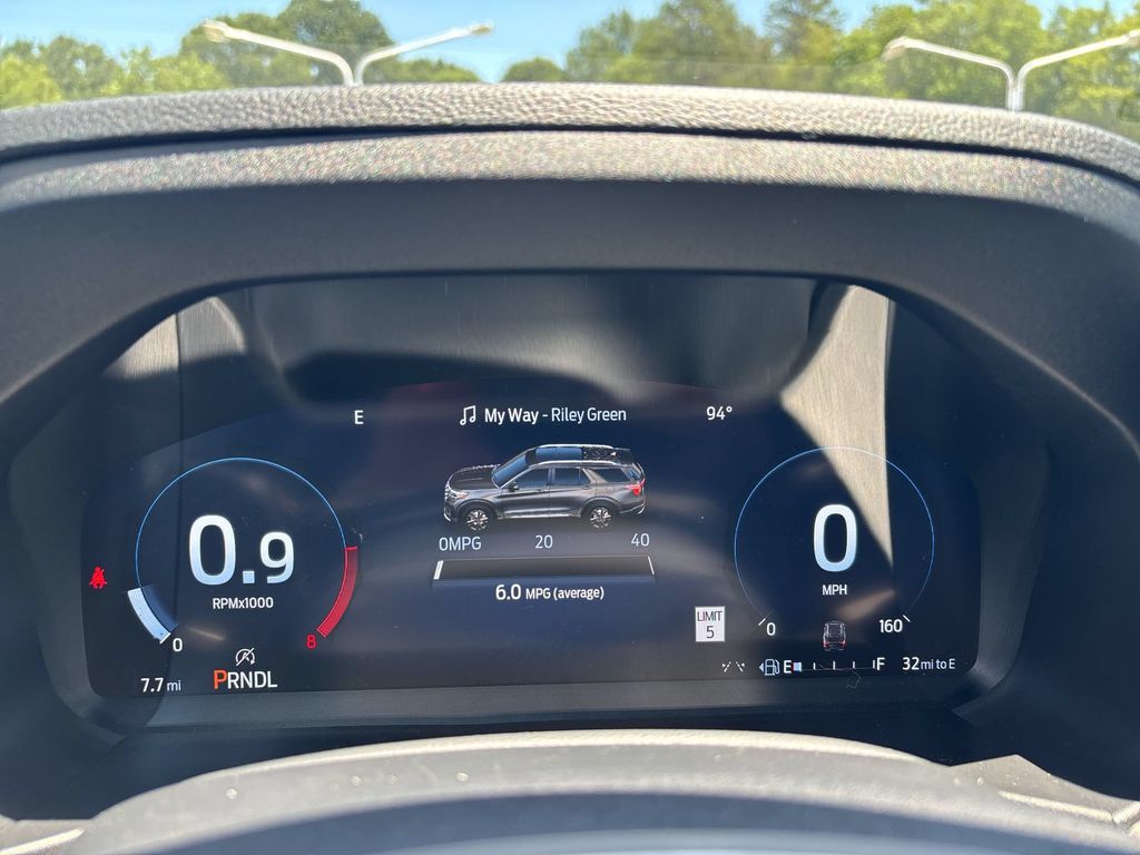 New 2026 Carbonized Gray Metallic Ford Active image 9