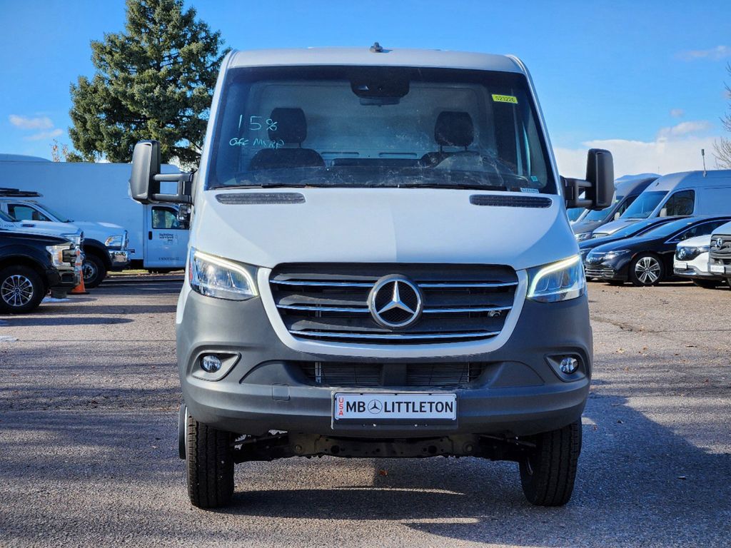 2023 Mercedes-Benz Sprinter 3500 Cab Chassis 170 WB 2