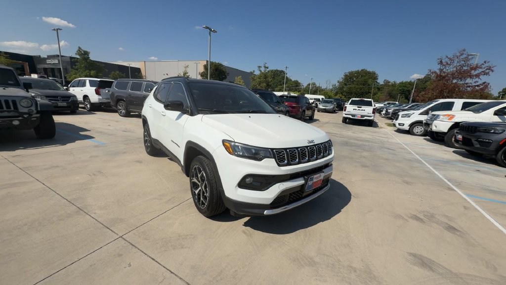 Bright White Clearcoat 2026 Jeep Compass SUV / Crossover Four-Wheel Drive 8-Speed Automatic