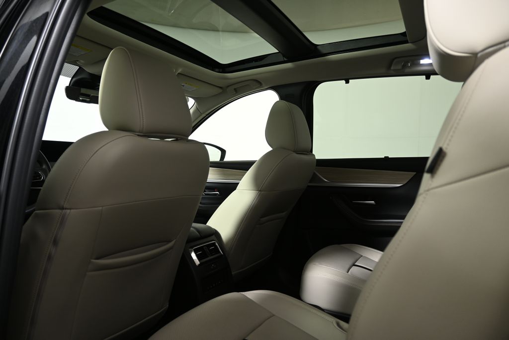 Thumbnail: 2025 Mazda CX-90 - 32