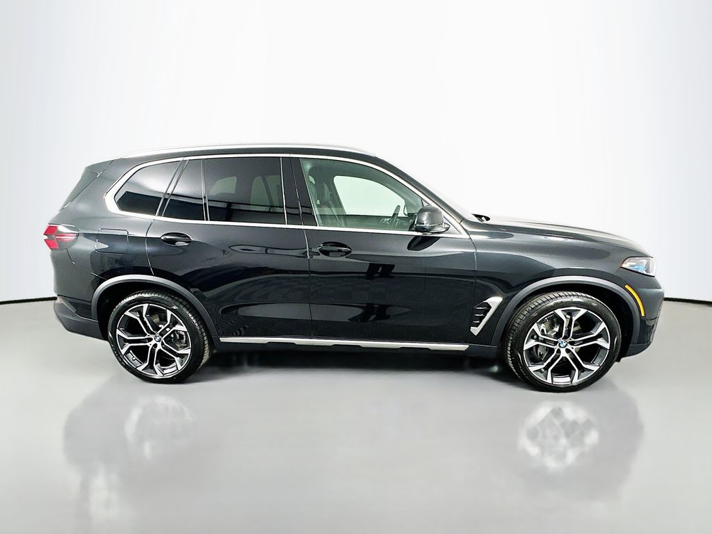 Thumbnail: 2026 BMW X5 - 4