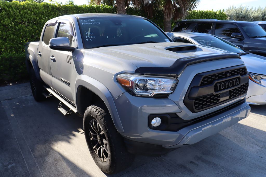 Thumbnail: 2021 Toyota Tacoma - 6
