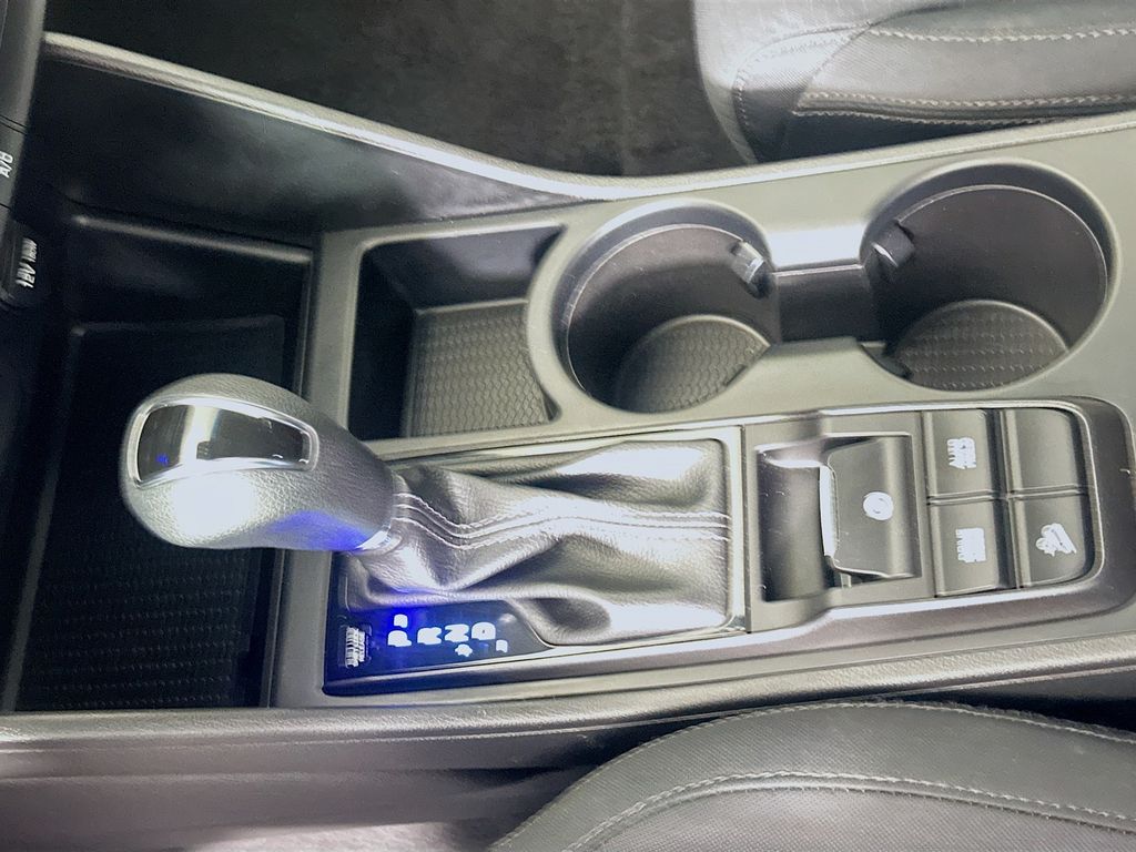 Thumbnail: 2020 Hyundai Tucson - 16