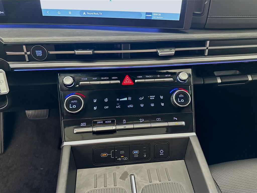 2024 Hyundai Santa Fe Limited 16