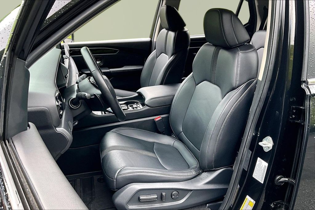 Used 2023 Honda Pilot SUV